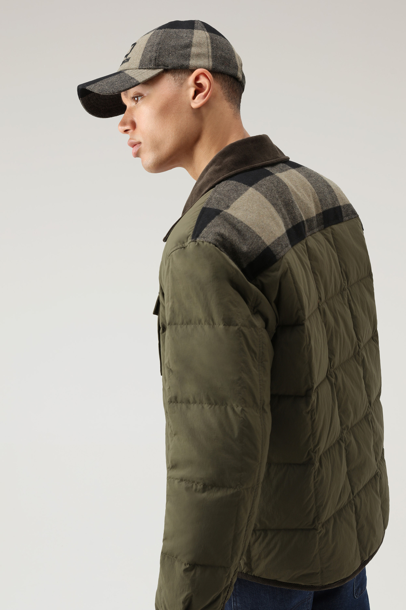 Padded Heritage Terrain Overshirt in Taslan Nylon Green photo 4 | Woolrich