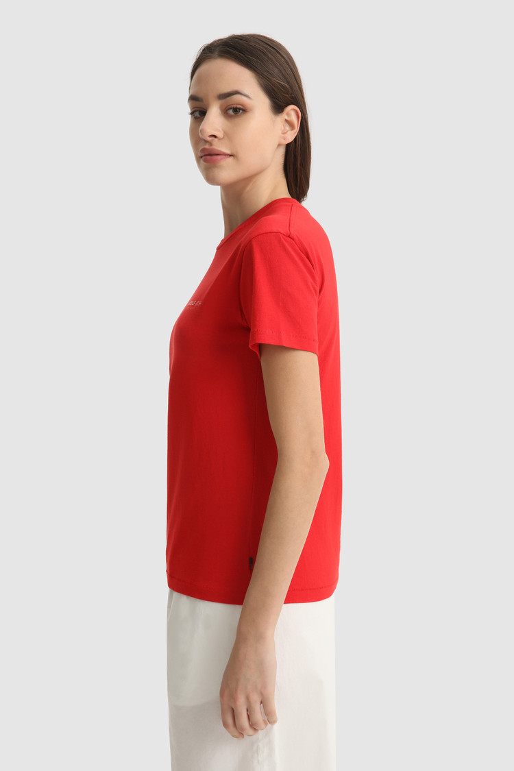 Camiseta con logotipo
