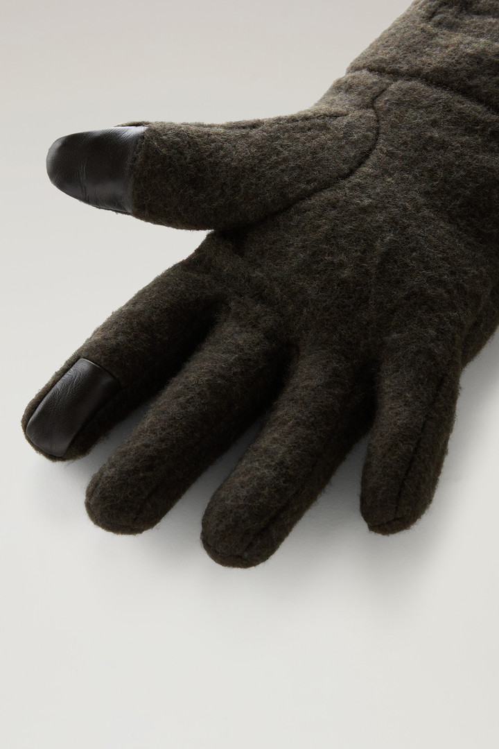 Gloves in Recycled Wool Blend - Elmer / Woolrich Green photo 3 | Woolrich