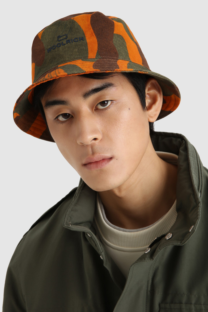 Cappello da pescatore con stampa camouflage arancione photo 3 | Woolrich