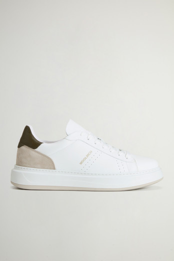 【関税&送料込】Woolrich Classic Court Sneaker Women's Classic Court Leather Sneakers with Side Band white