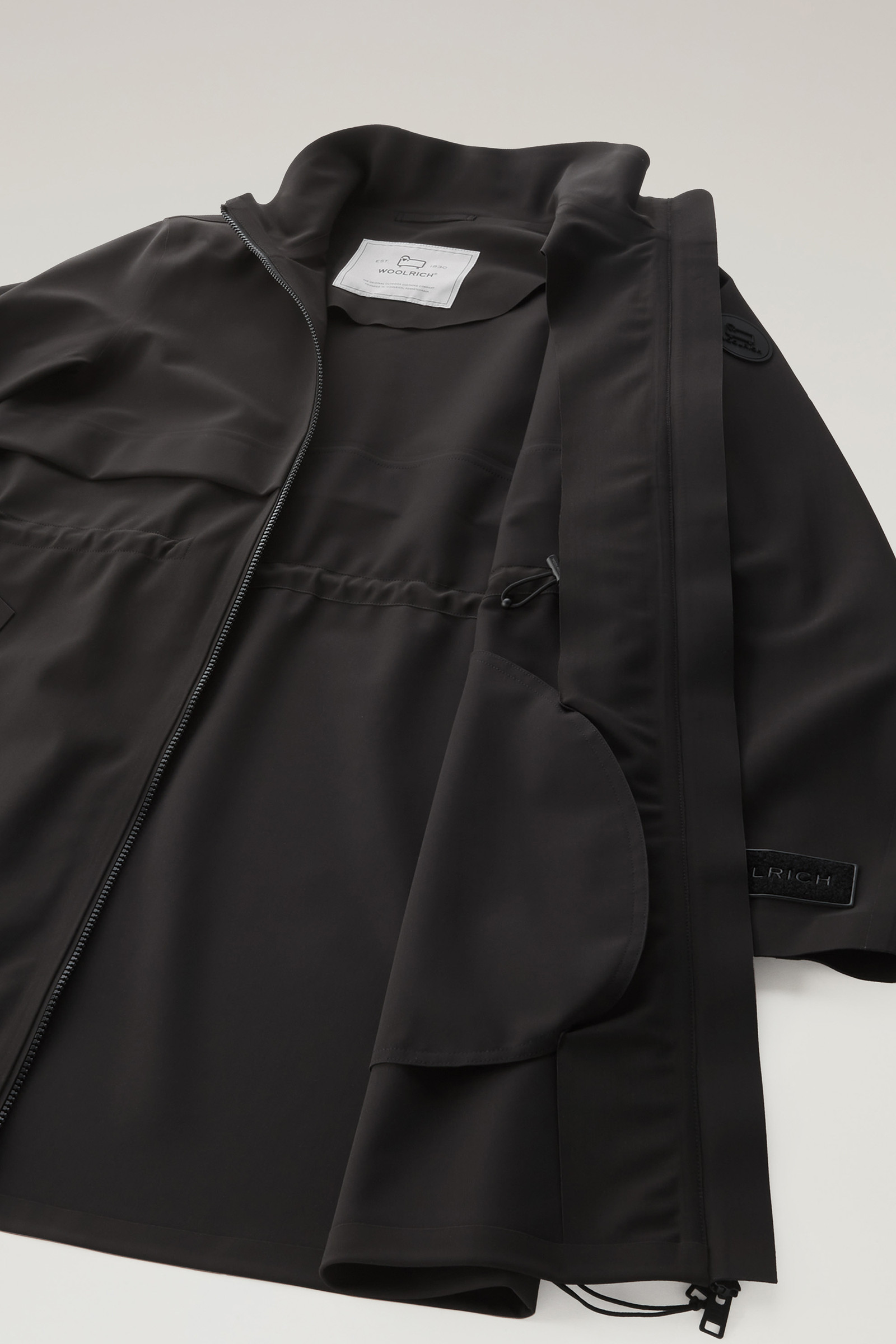 Pequea Coat in Stretch Nylon Black photo 9 | Woolrich