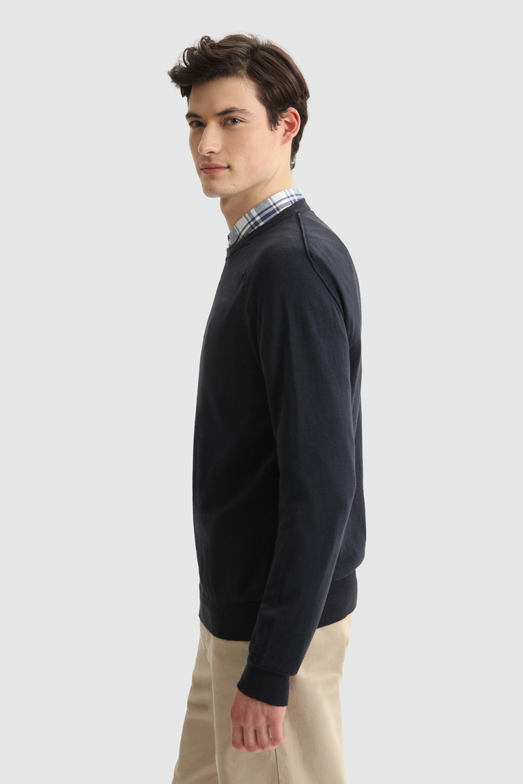 Maglia girocollo in cotone misto lino tinto in capo