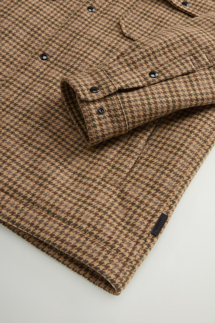 Alaskan Padded Overshirt in Checked Italian Wool Blend Beige photo 7 | Woolrich