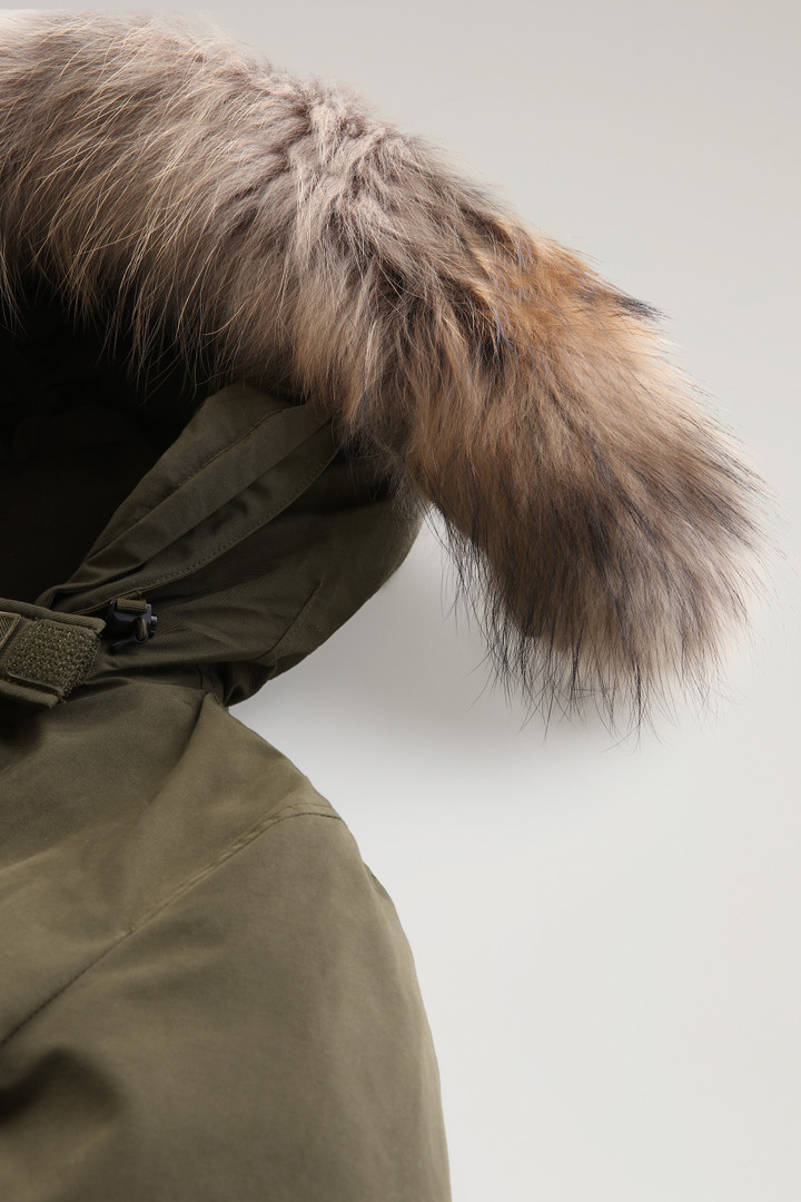 Arctic Parka in Ramar Cloth with Four Pockets and Detachable Fur Green photo 3 | Woolrich