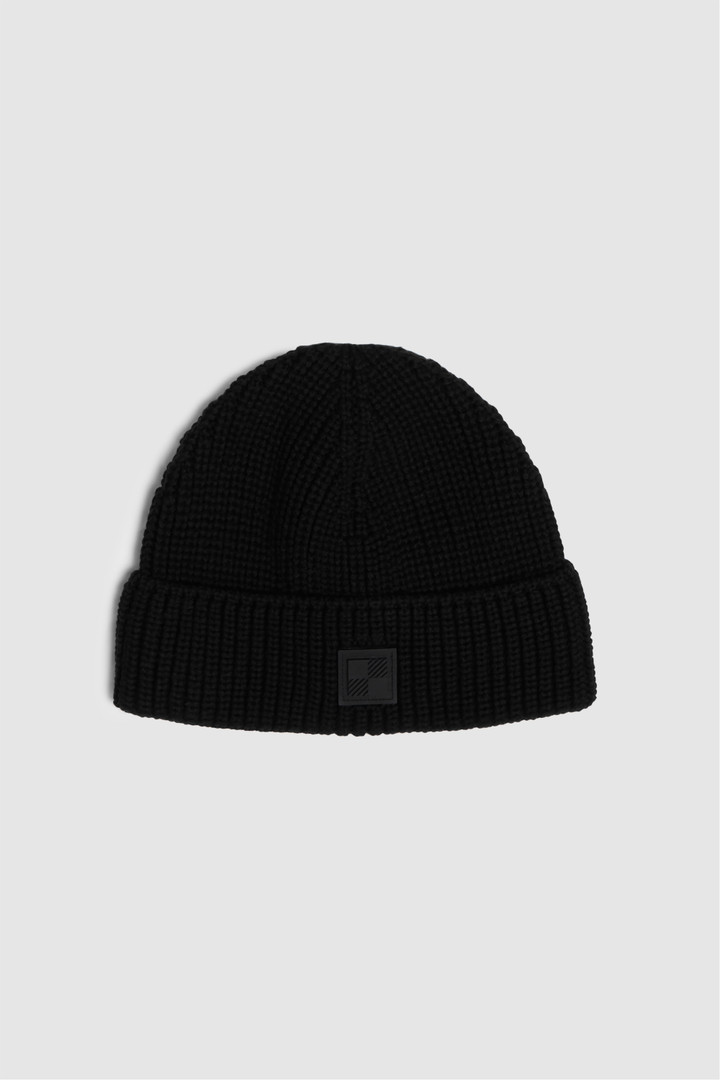 Wool beanie with check logo