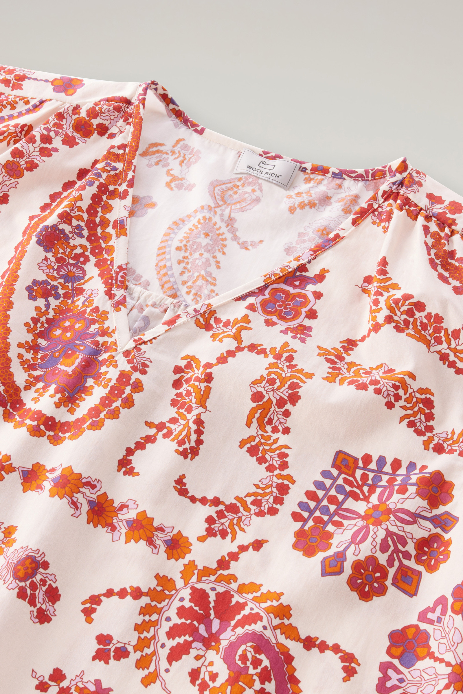 Blusa smanicata in popeline di puro cotone rosso photo 6 | Woolrich