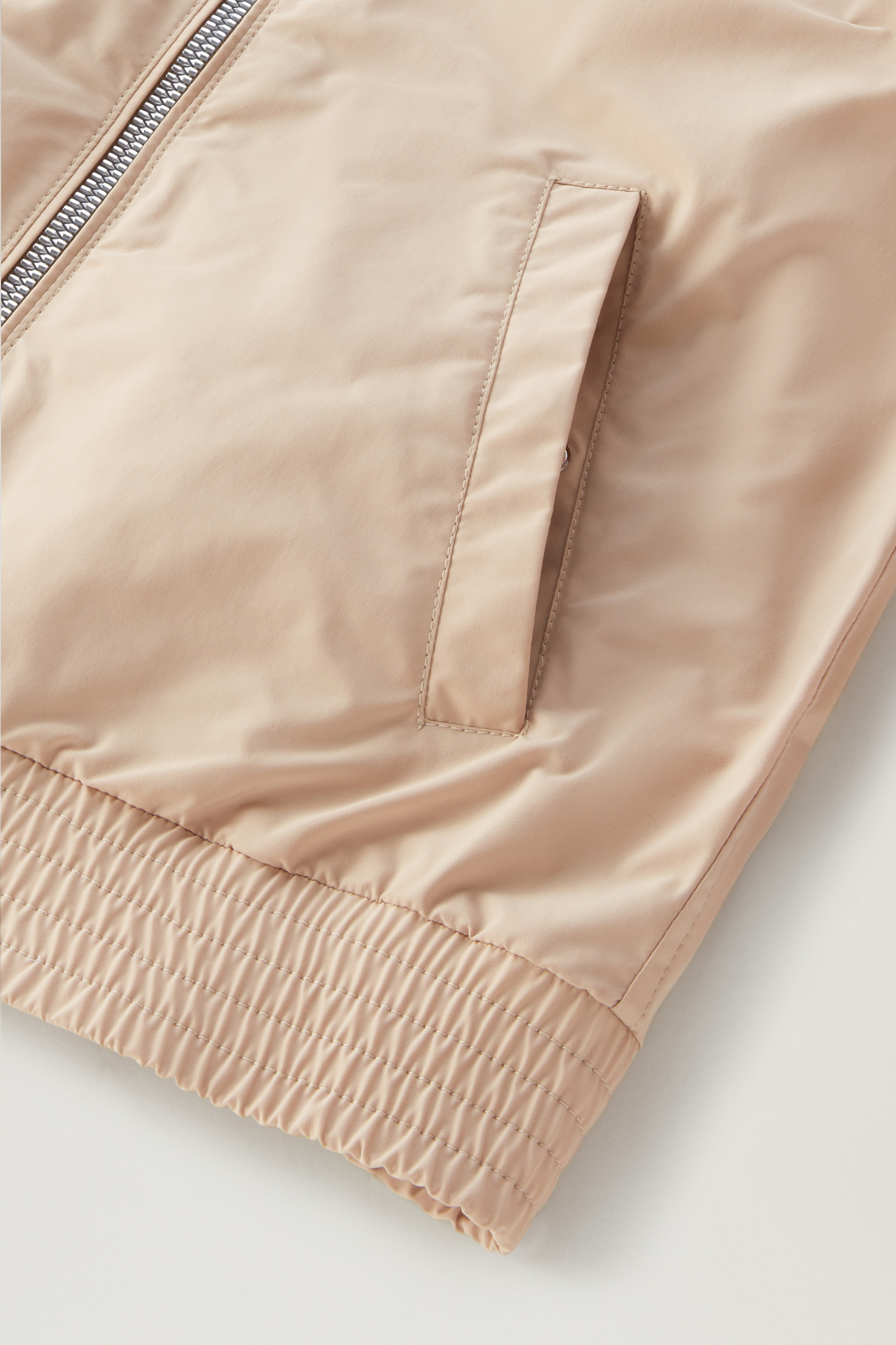 Bomberjacke Urban aus Urban Touch für Mädchen beige photo 6 | Woolrich