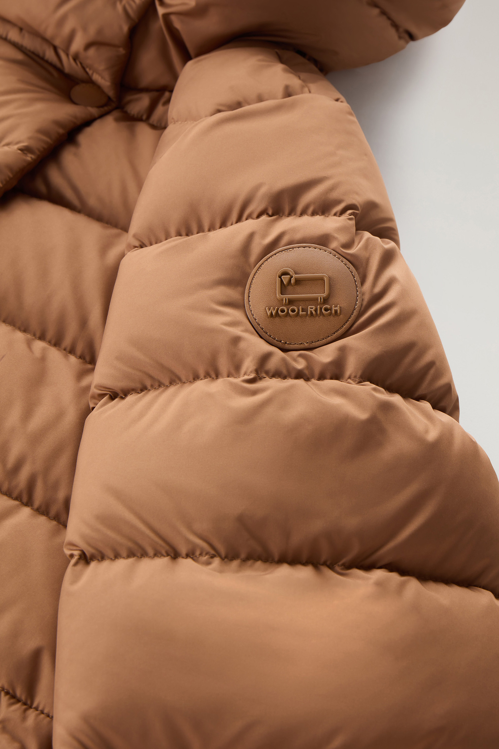Lange Ellis Daunenjacke aus Mikrofaser braun photo 7 | Woolrich