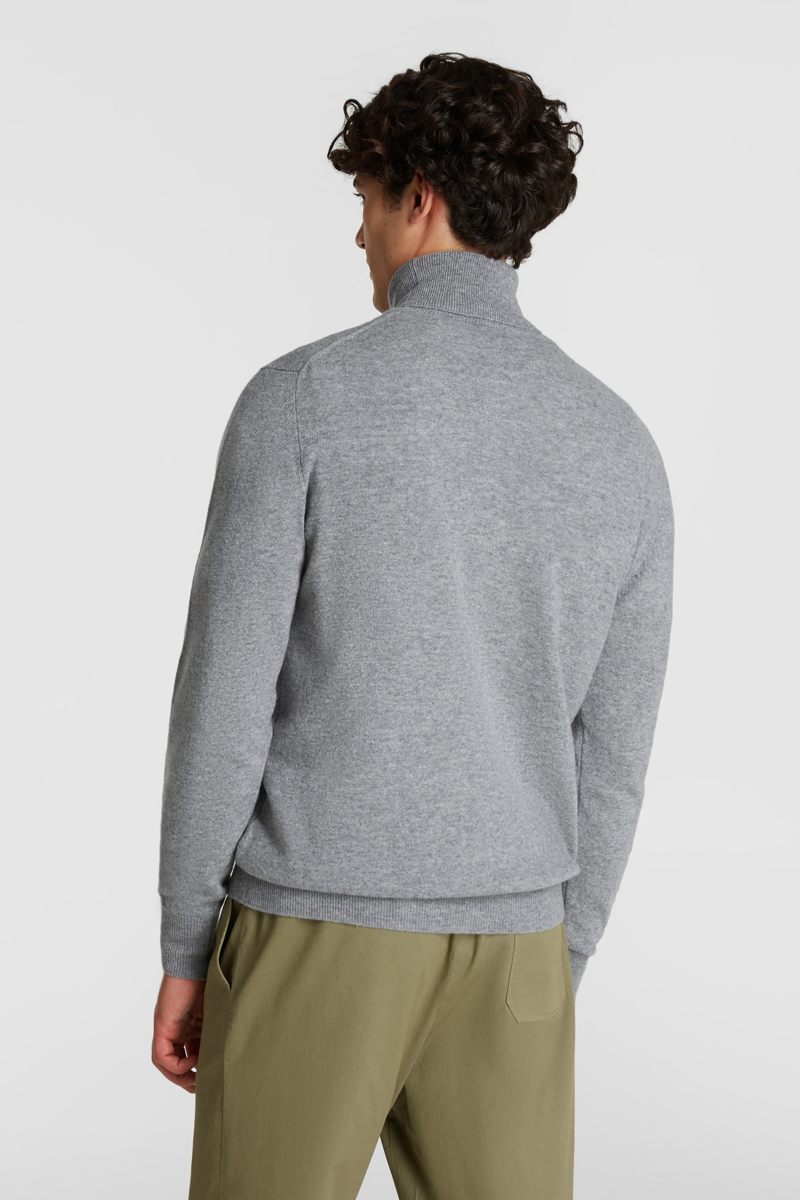 Wollpullover mit Rollkragen