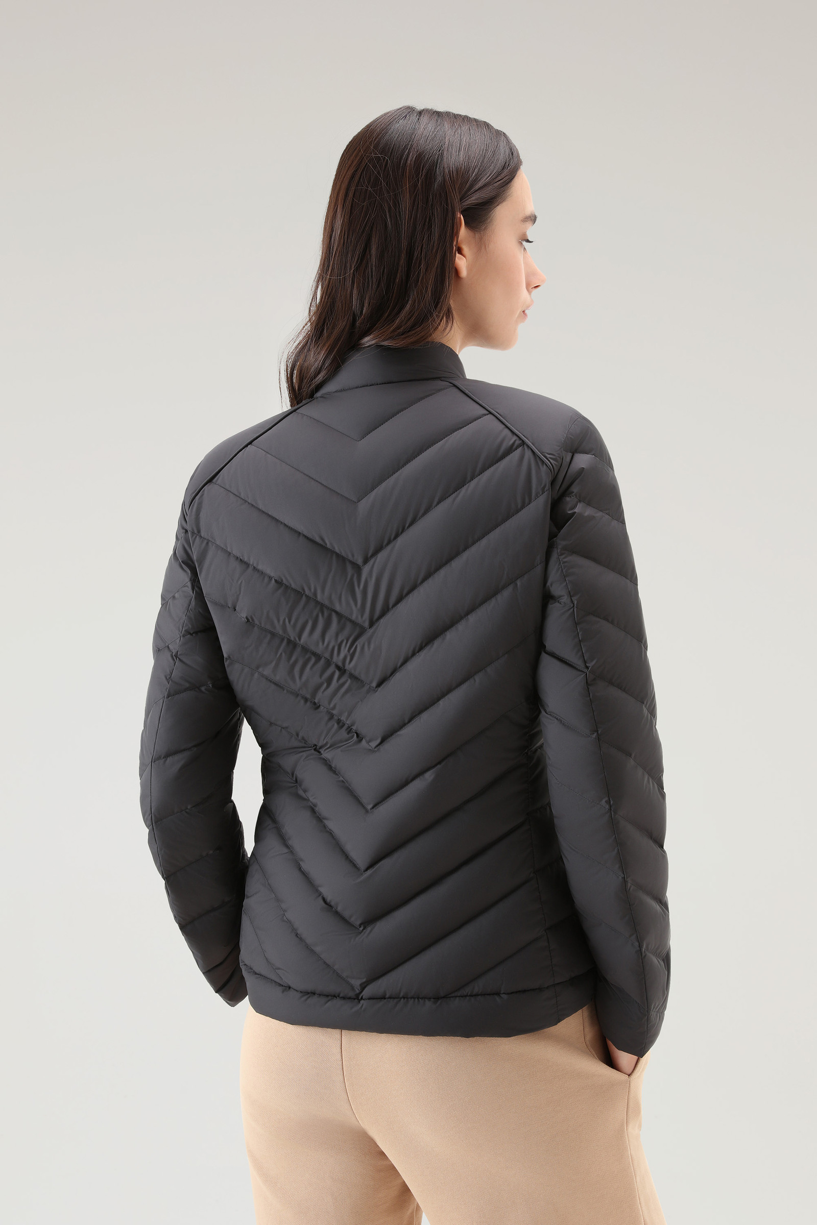 Padded Short Jacket with Chevron Quilting Black photo 3 | Woolrich