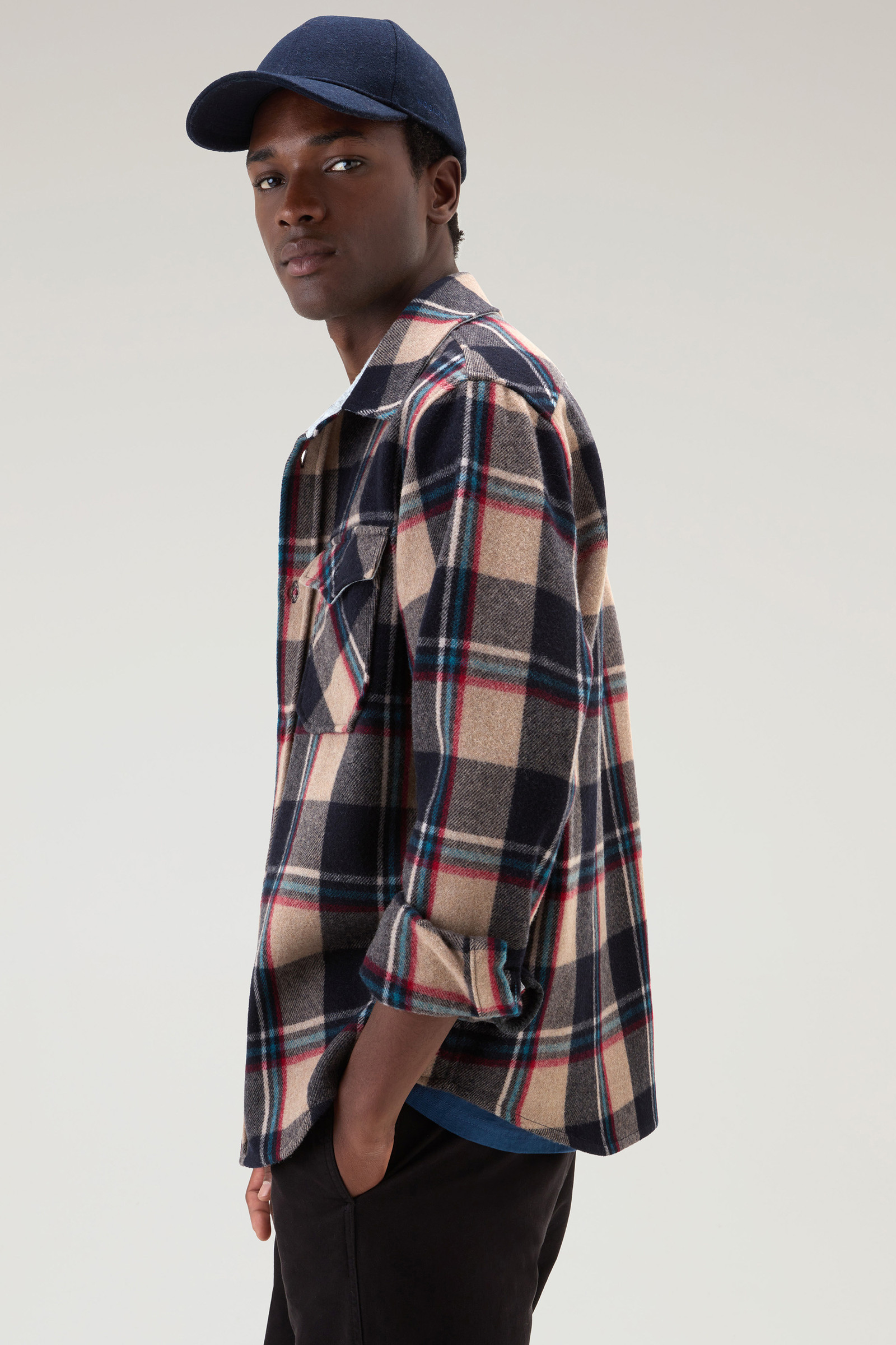 Overhemdjack met Alaskan Check van gerecycled Italiaans wolmix beige photo 4 | Woolrich