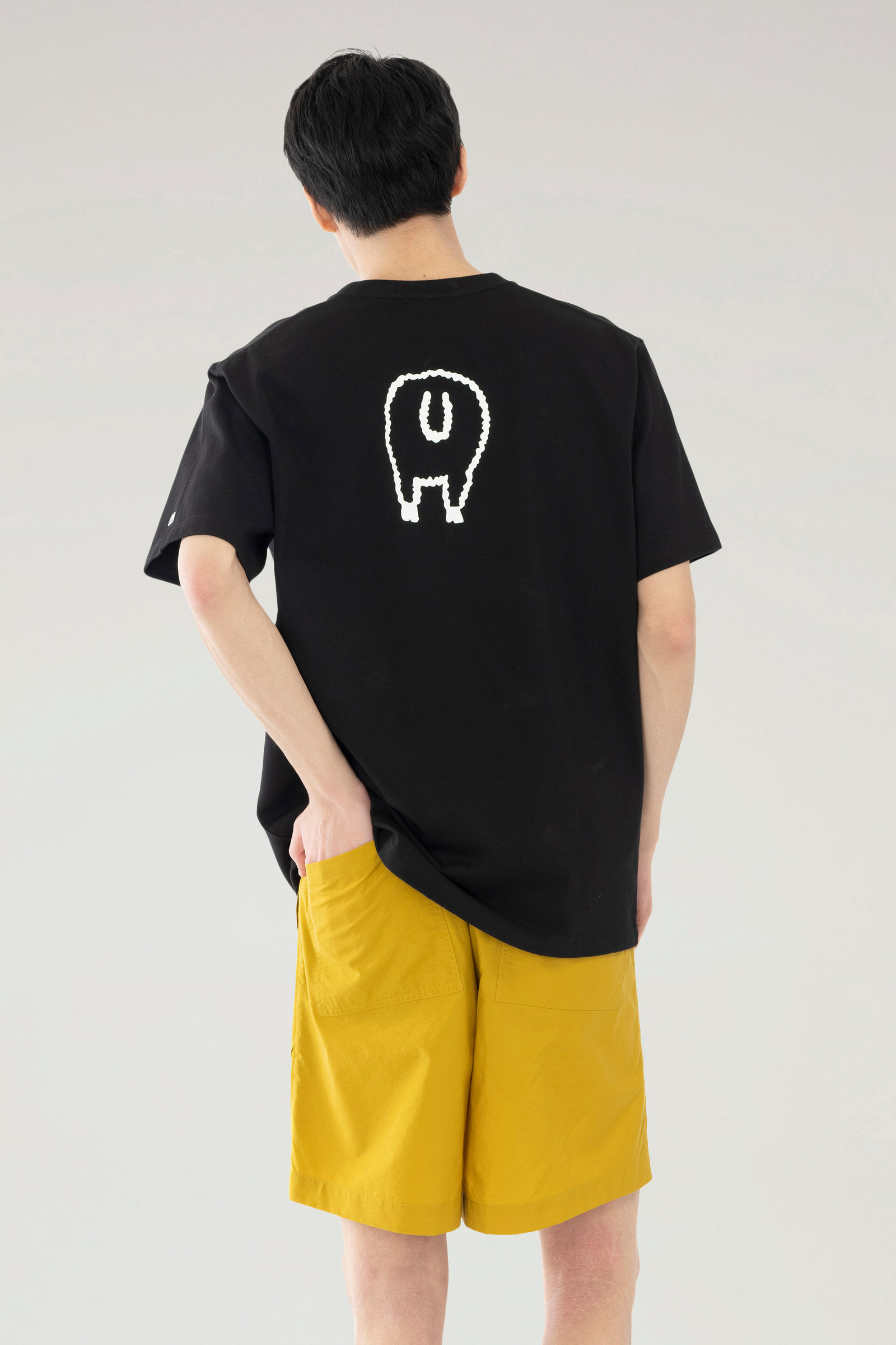 Sheep T-shirt in Pure Cotton Black photo 2 | Woolrich