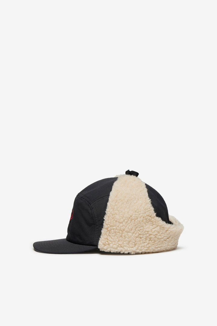 Cotton and Nylon CORDURA Cap with Ear Flaps Black photo 2 | Woolrich