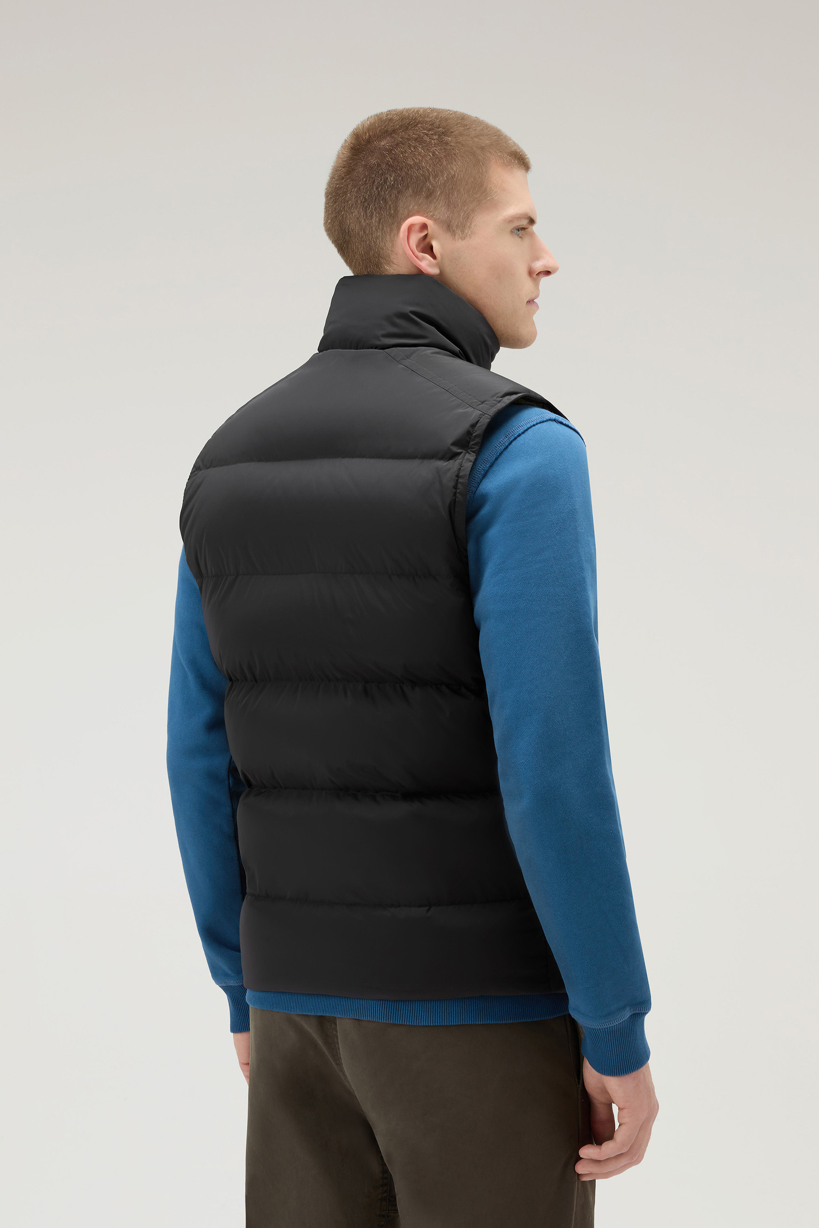 Chaleco Premium acolchado de nailon elástico negro photo 3 | Woolrich