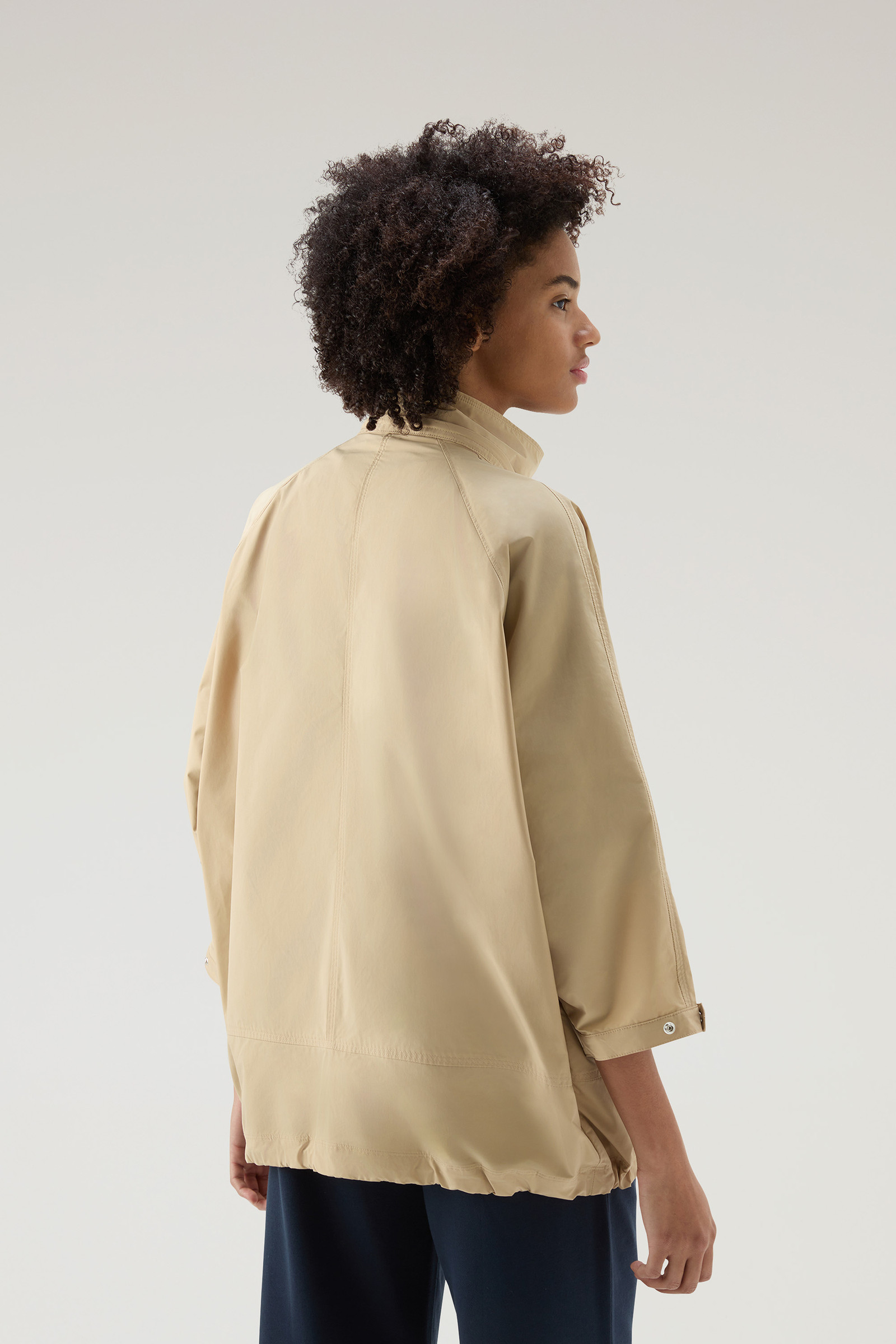 Summer Windbreaker in Urban Touch with Detachable Hood Beige photo 3 | Woolrich