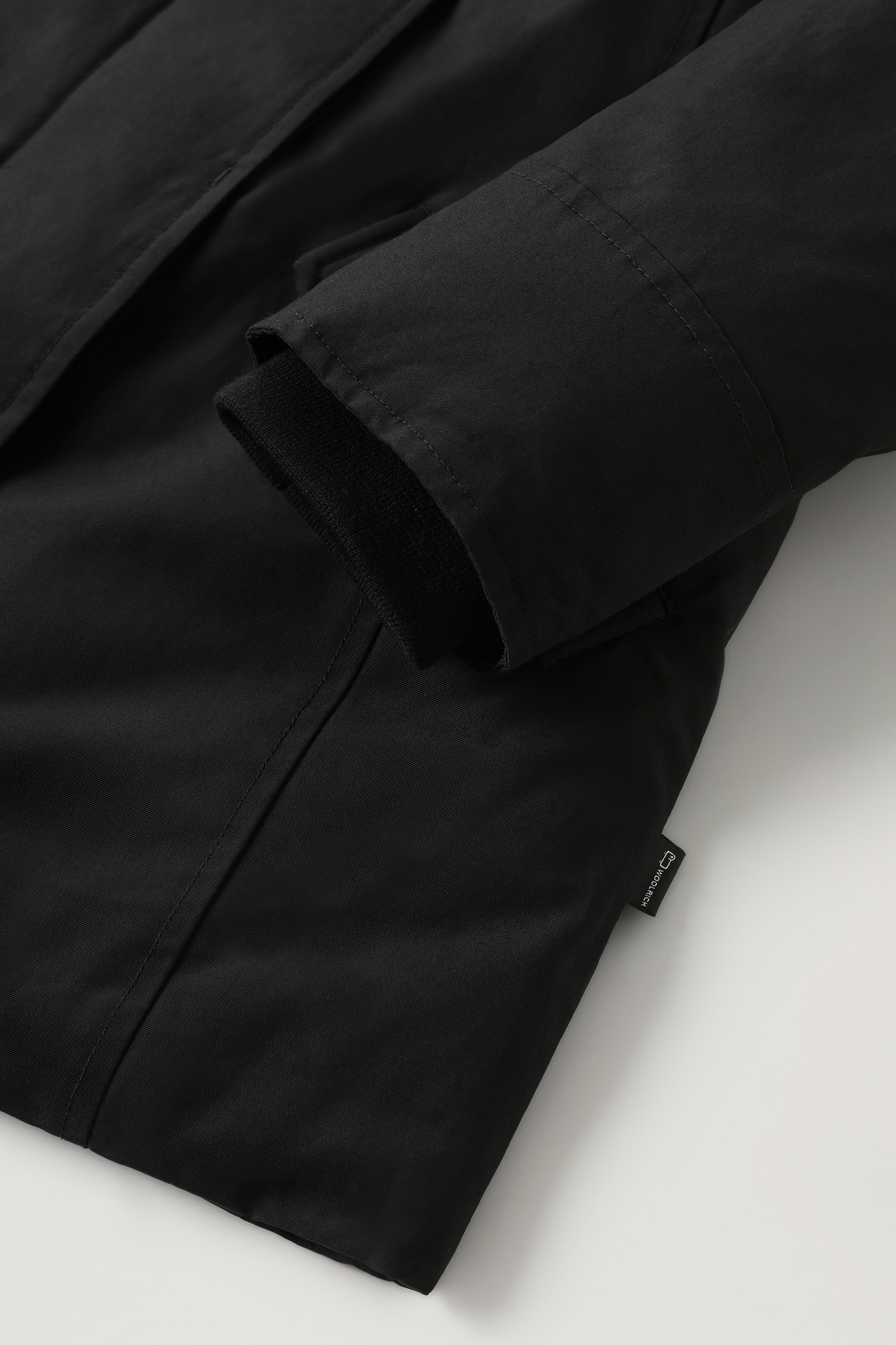 Arctic Parka pour fille avec fourrure amovible noir photo 9 | Woolrich