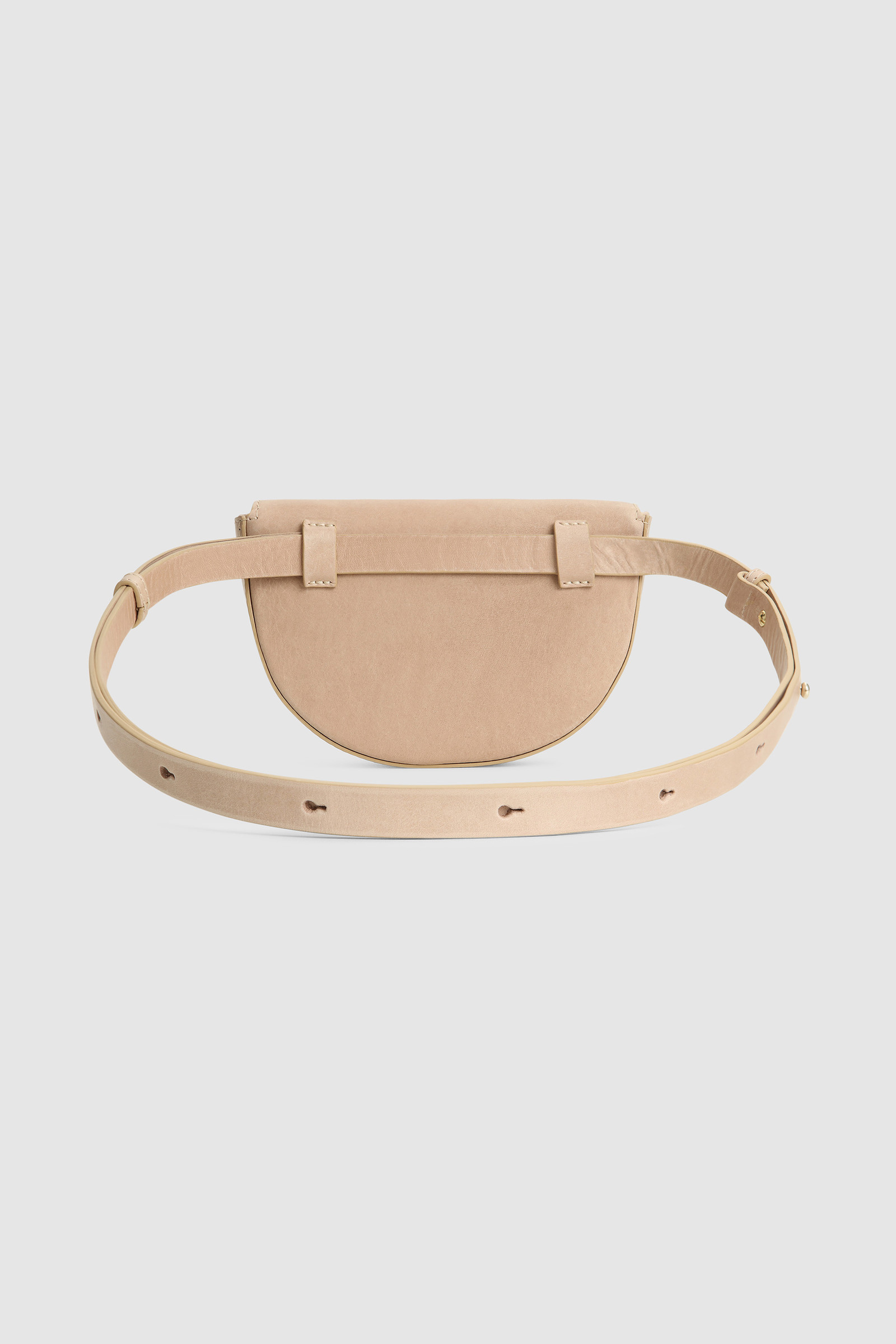 Small leather Shoulder Bag with magnetic closure