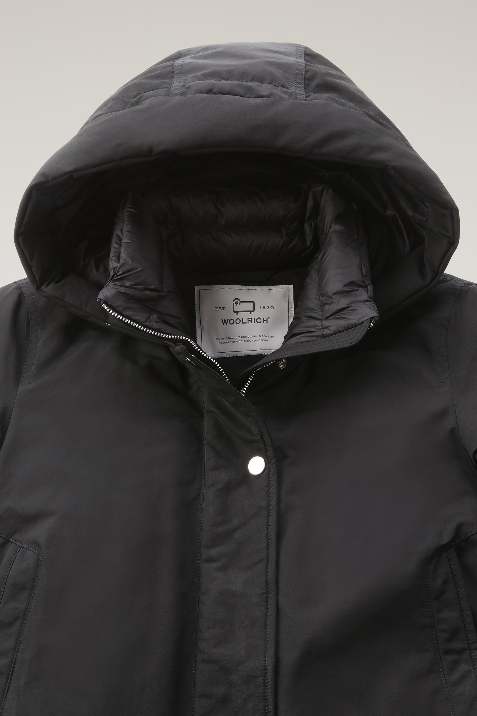 Weoka Bomber in Soft Ottoman Fabric Black photo 6 | Woolrich