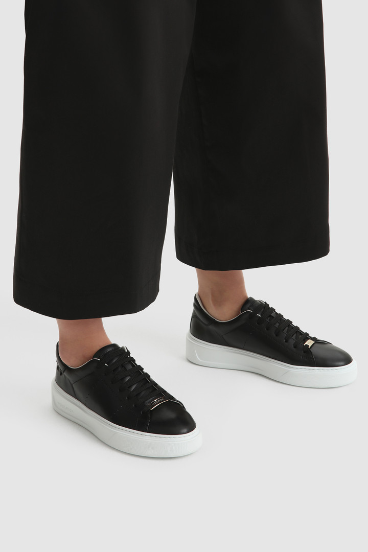 Sneaker Classic Court in pelle