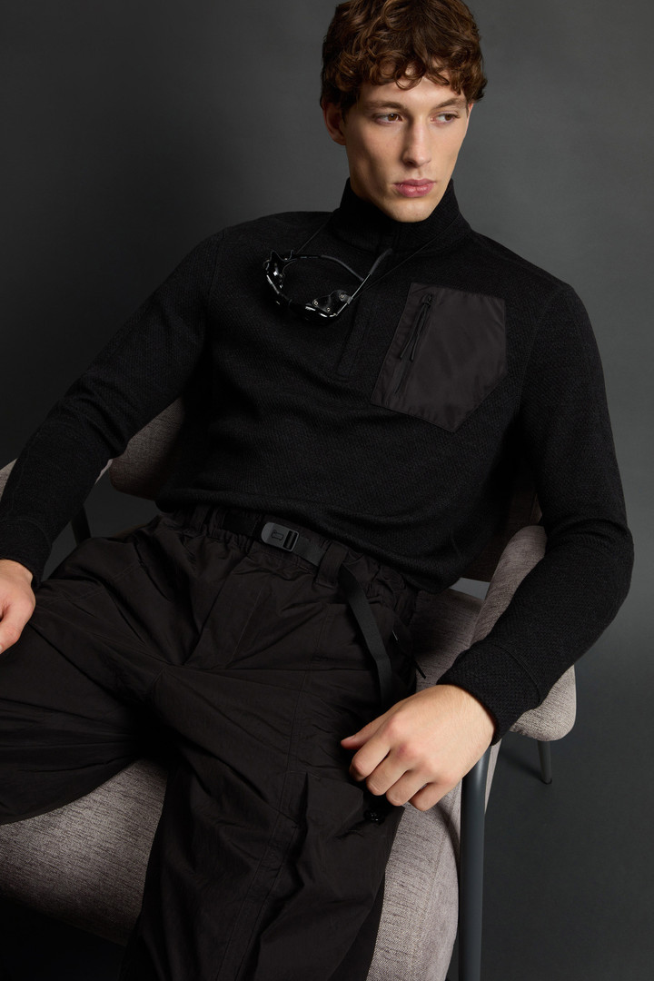 Stricksweatshirt aus reiner italienischer Schurwolle by Todd Snyder Schwarz photo 4 | Woolrich