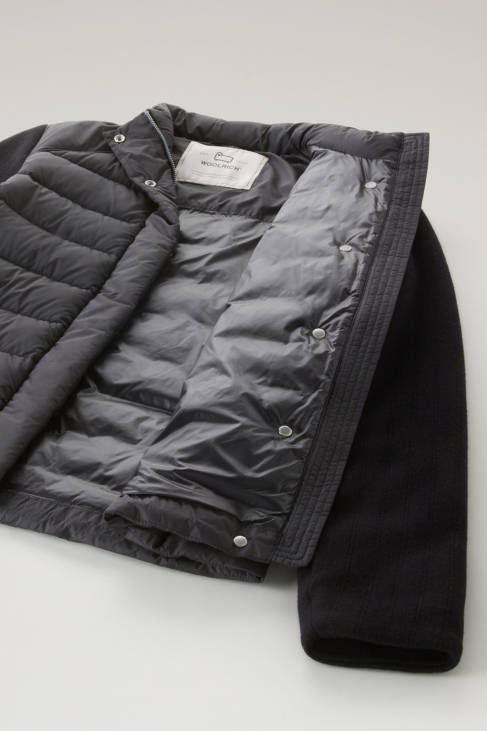 Lightweight Hybrid Ellis Down Jacket in Microfiber Black photo 9 | Woolrich
