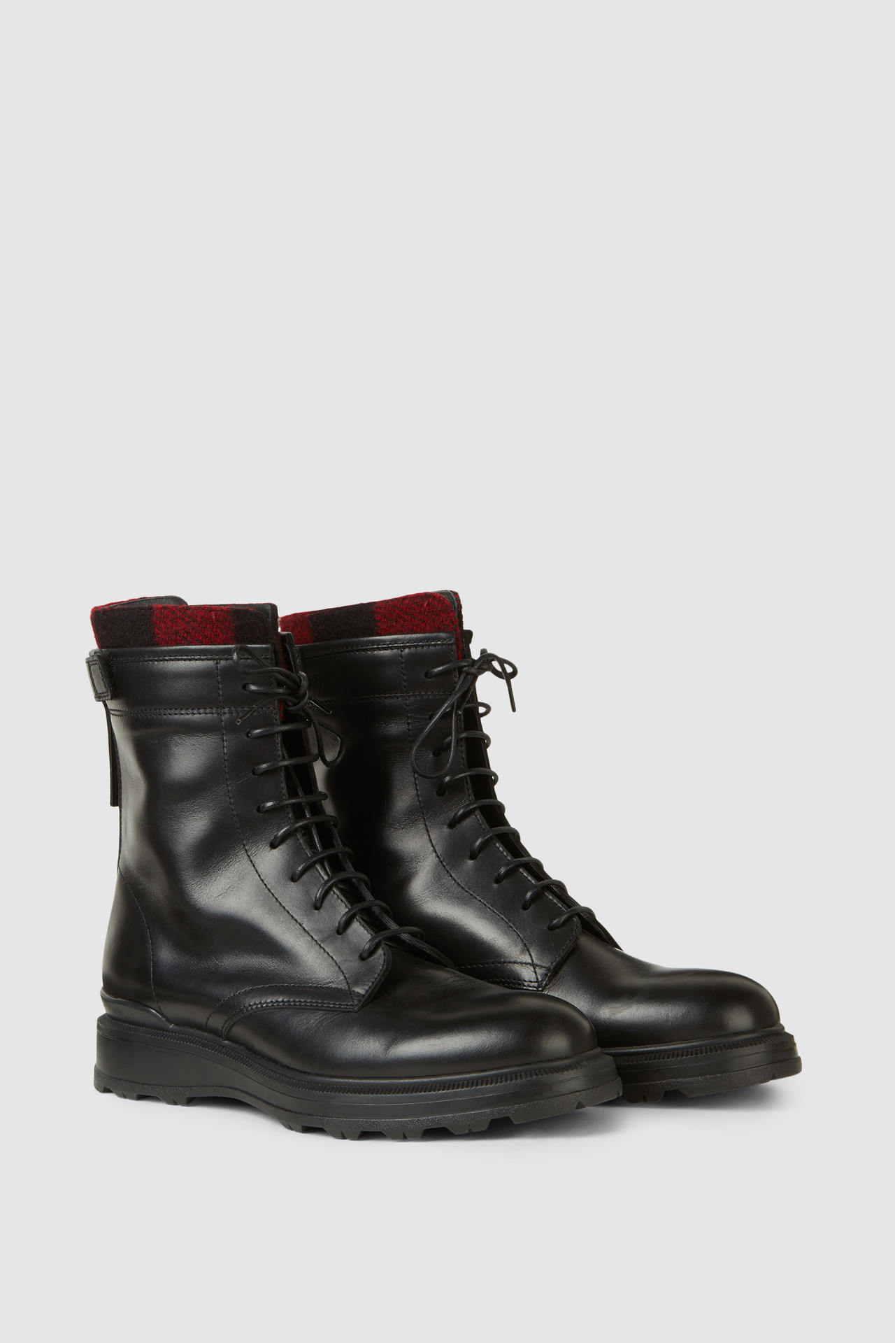 Work Boot With Check Pattern