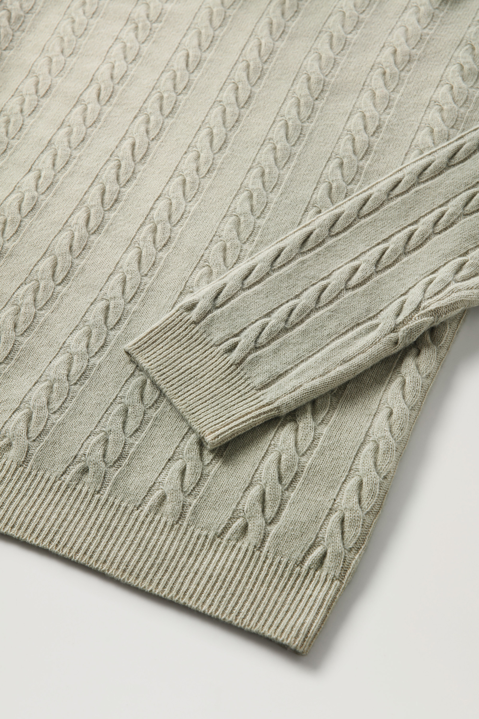 Unisex Garment-Dyed Aran Sweater Green photo 6 | Woolrich
