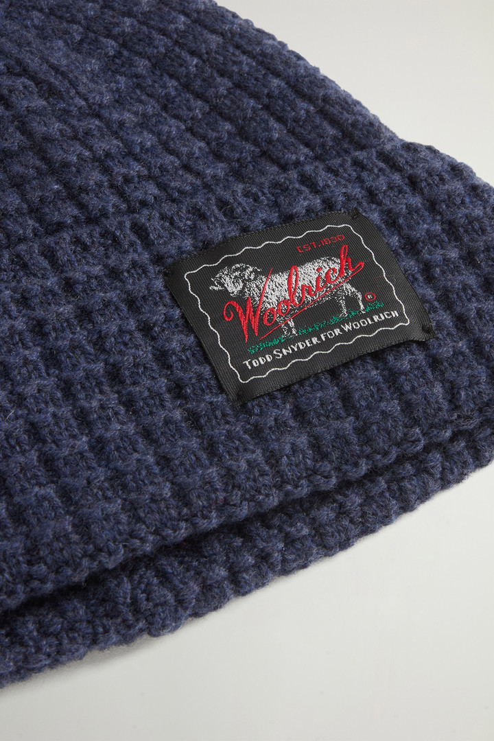 Beanie aus einer Schurwoll-Kaschmir-Mischung im Wabenstrick by Todd Snyder Blau photo 3 | Woolrich