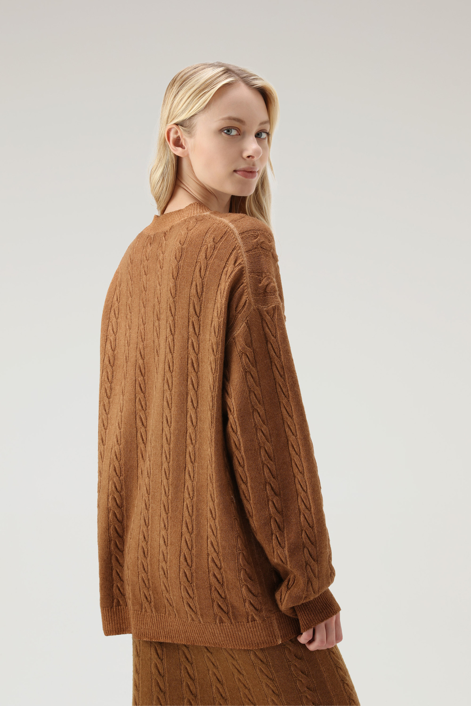 Pull Aran unisexe teint en pièce Marron photo 3 | Woolrich