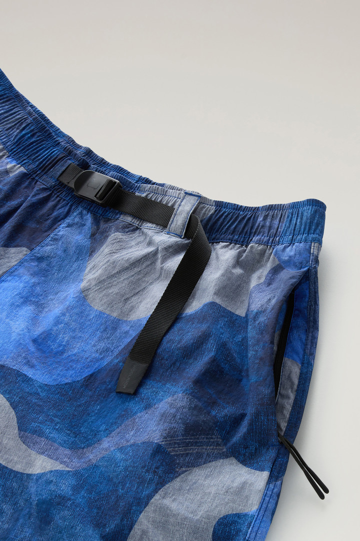 Shorts aus Crinkle-Nylon mit Print Blau photo 6 | Woolrich