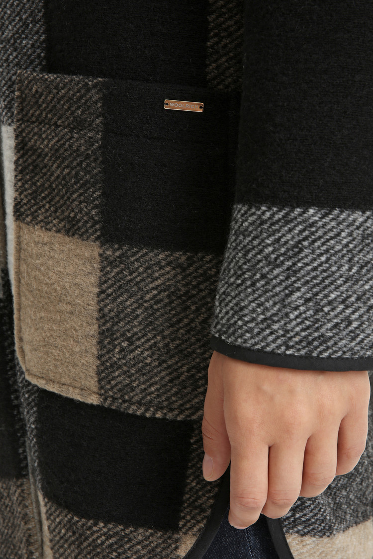 Gentry Coat in virgin wool blend