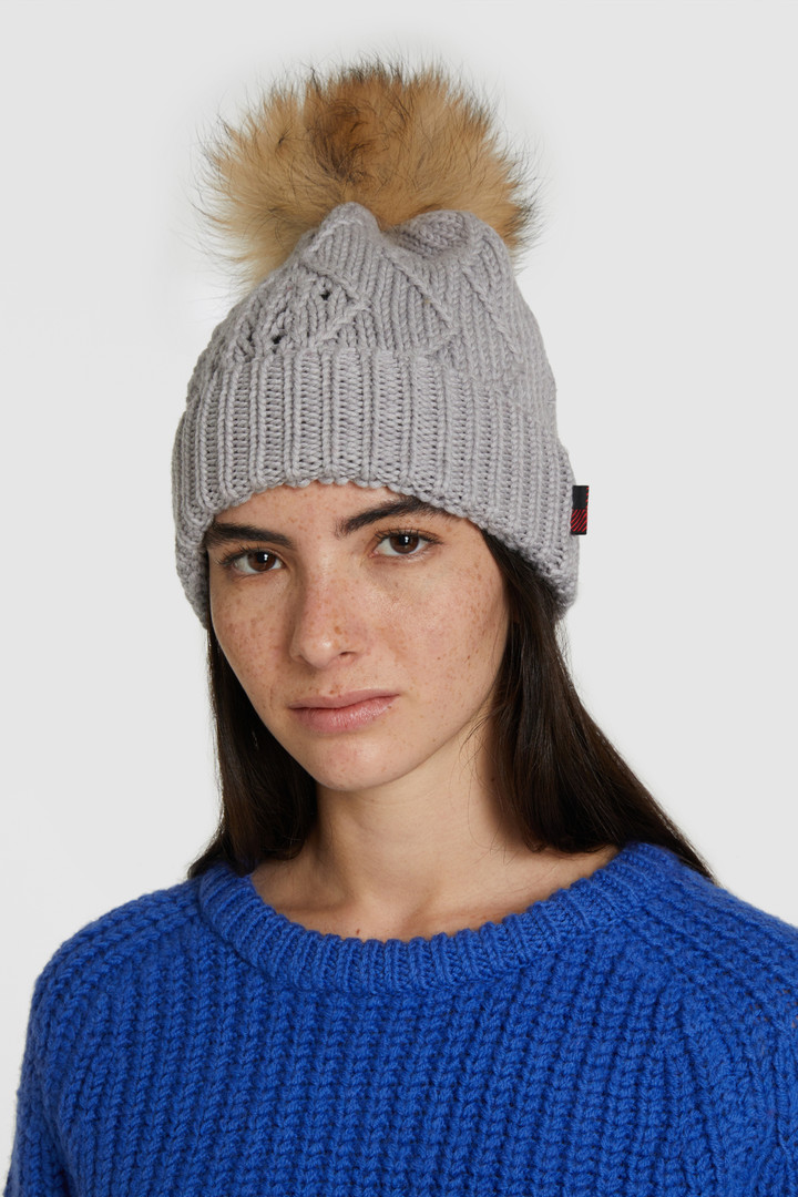 Bonnet Serenity en laine avec pompon en fourrure de viverrin