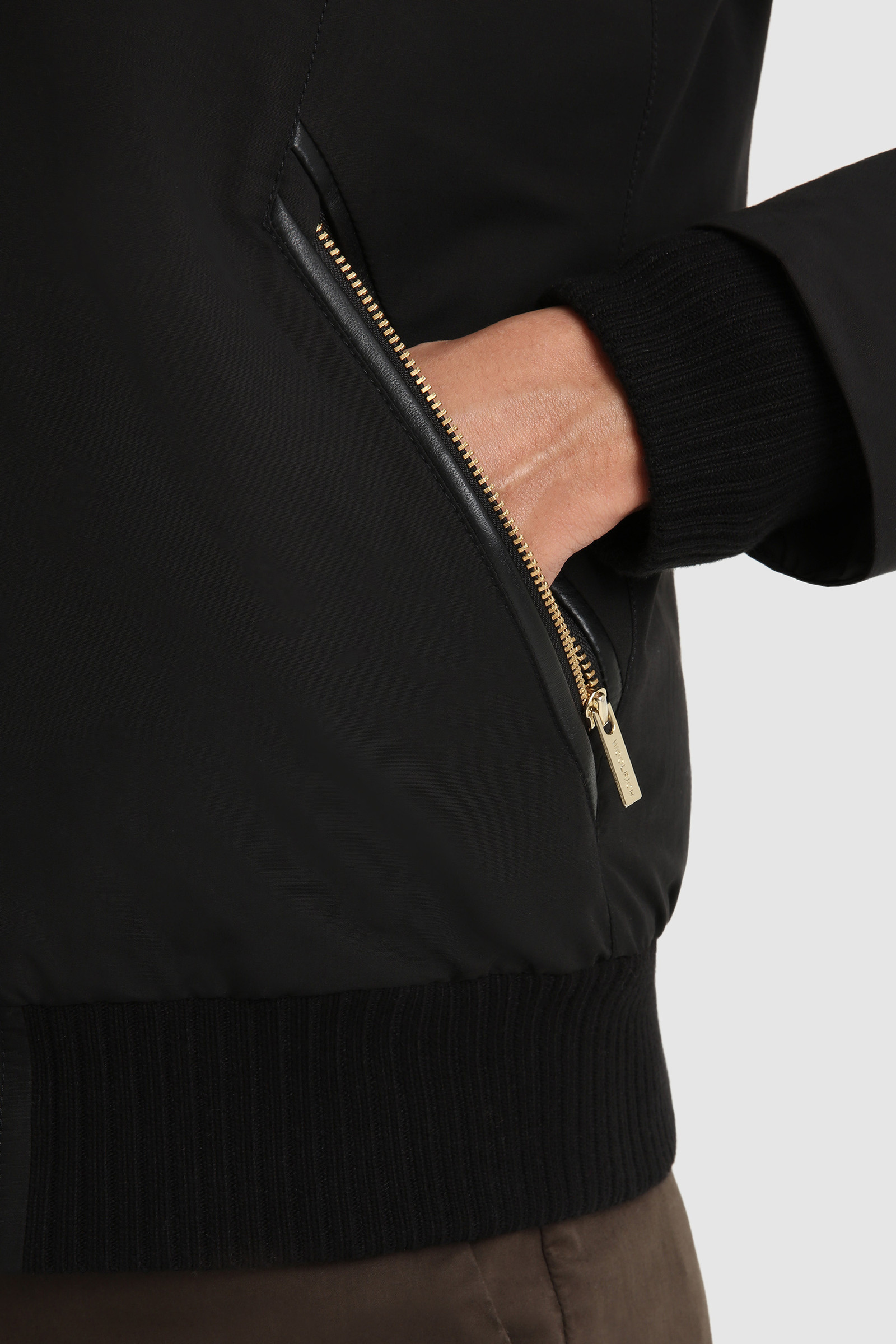 Weoka Bomber Black photo 6 | Woolrich