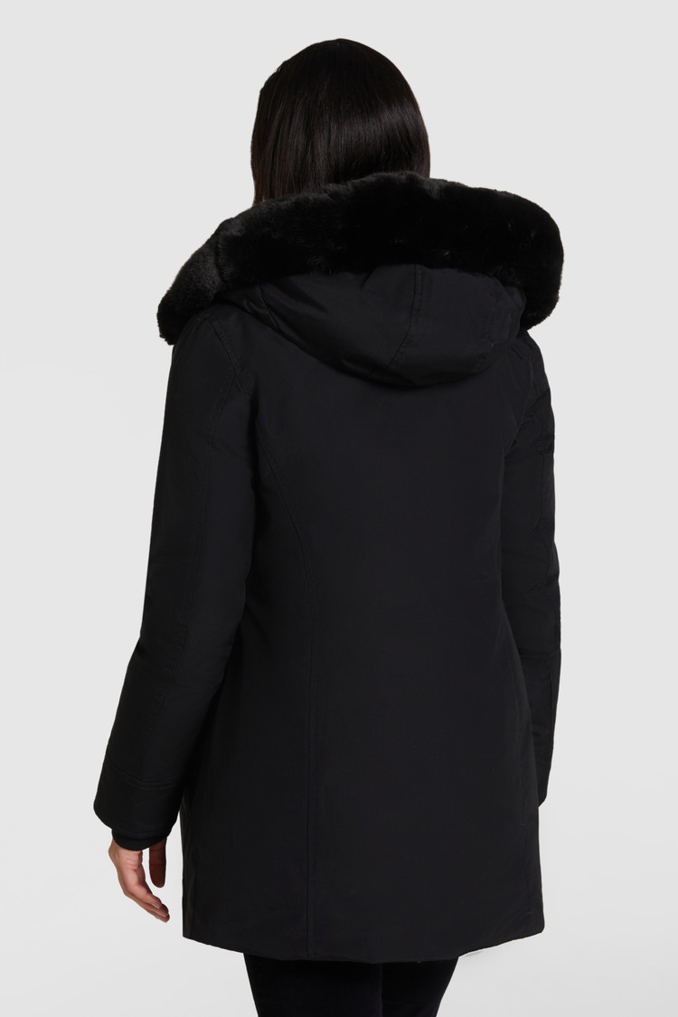 Parka Beaker con piel sintética