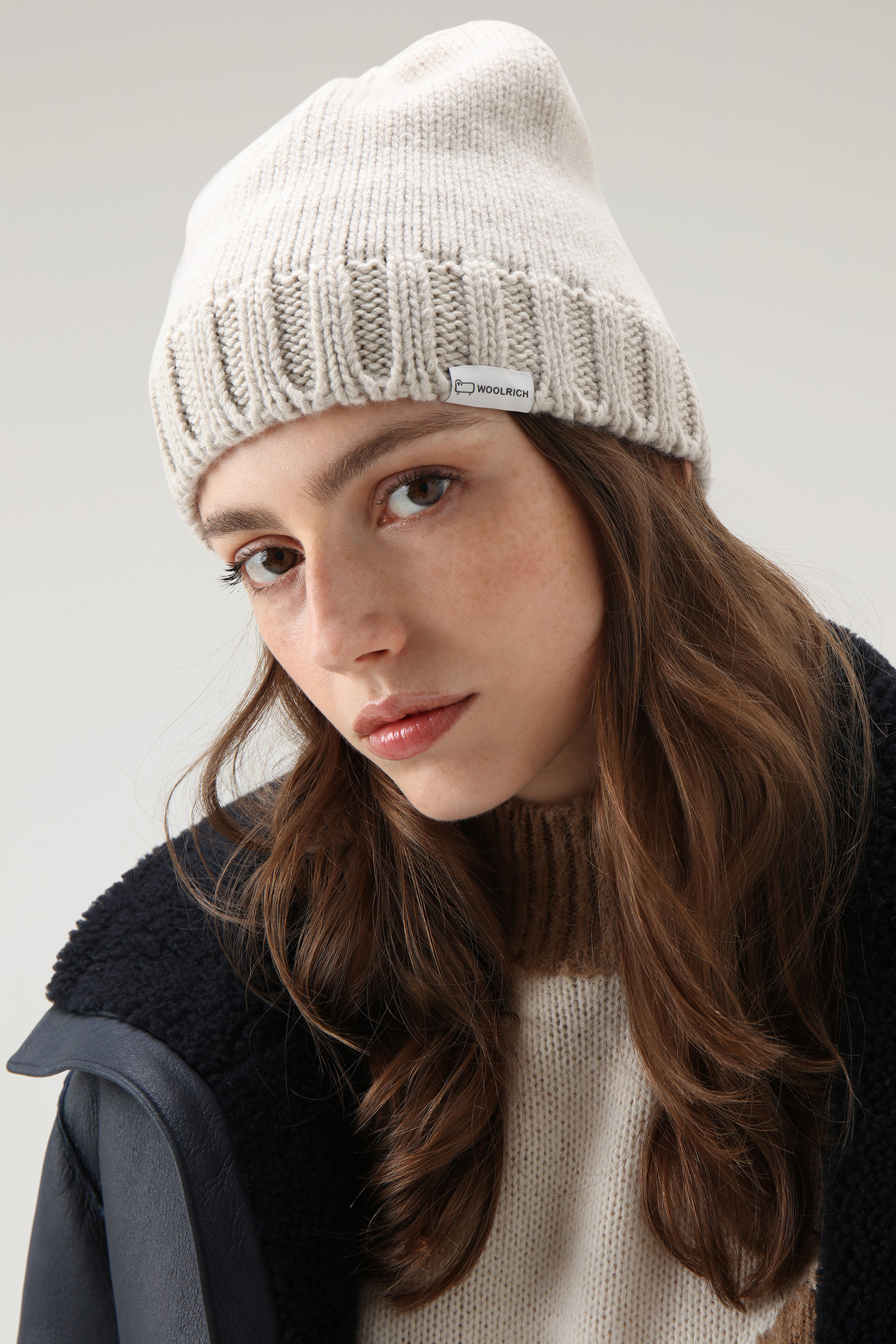 Unisex Soft Wool Beanie in Virgin Wool White photo 4 | Woolrich