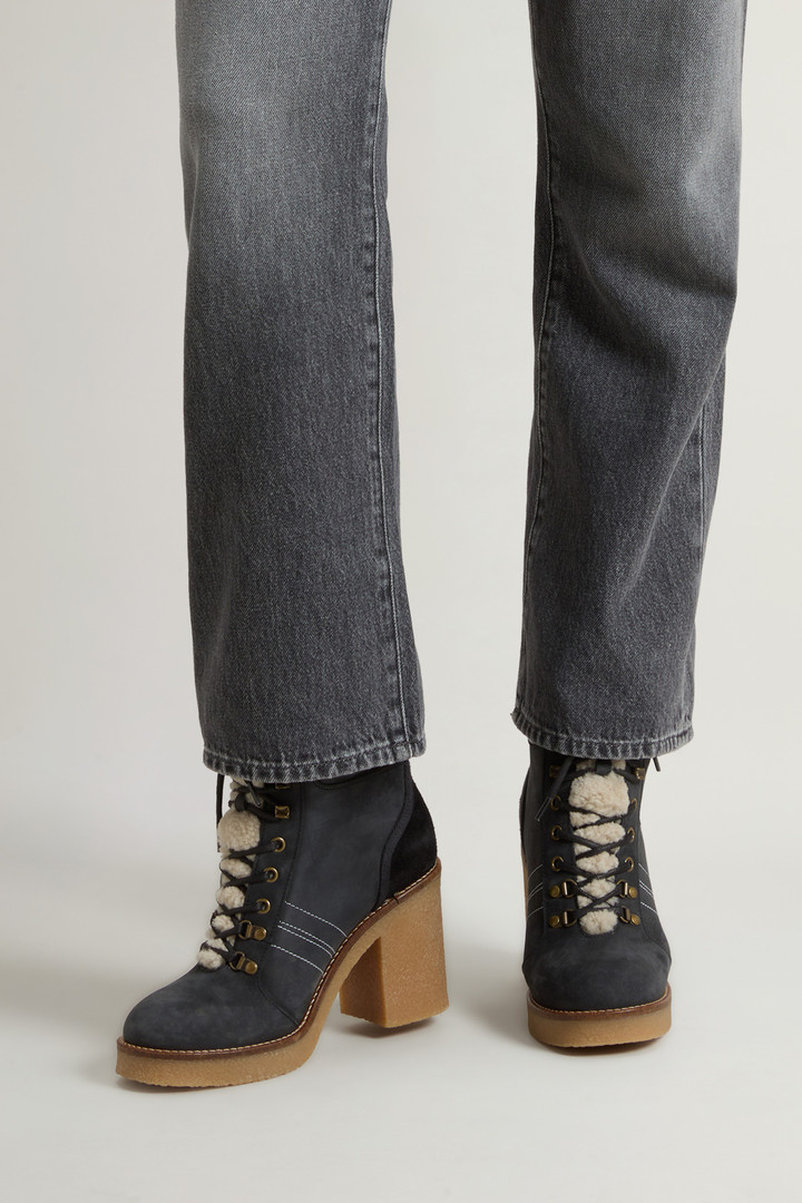 Landhill Ankle Boots in Suede Black photo 6 | Woolrich