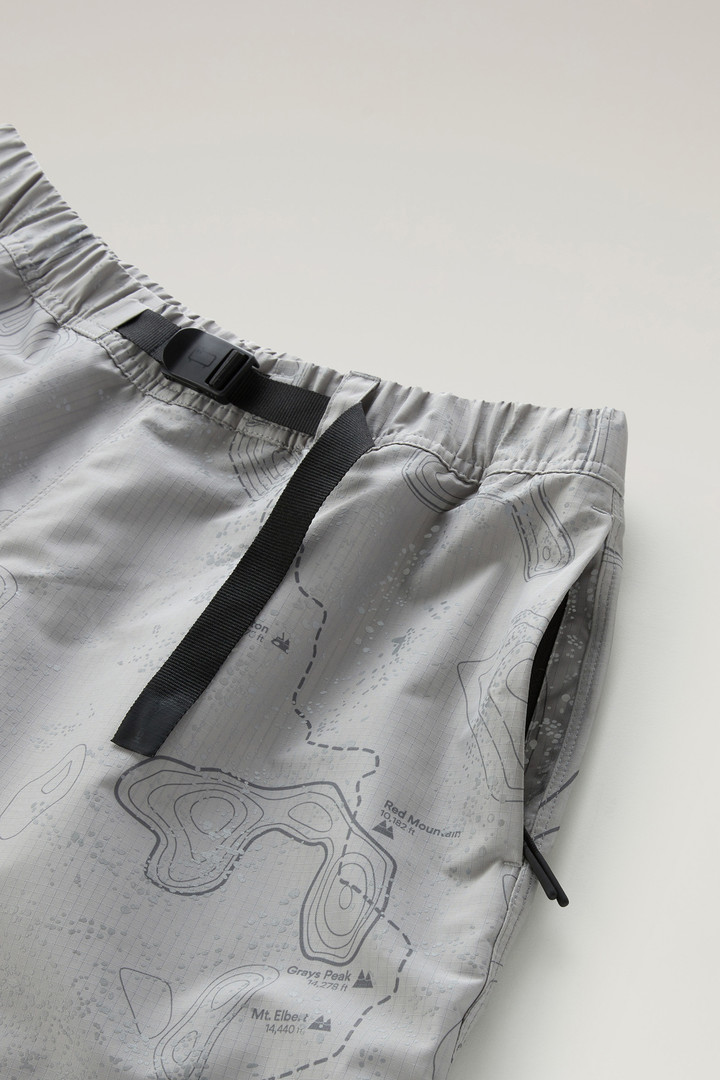 Shorts aus Ripstop-Gewebe mit Print Grau photo 6 | Woolrich