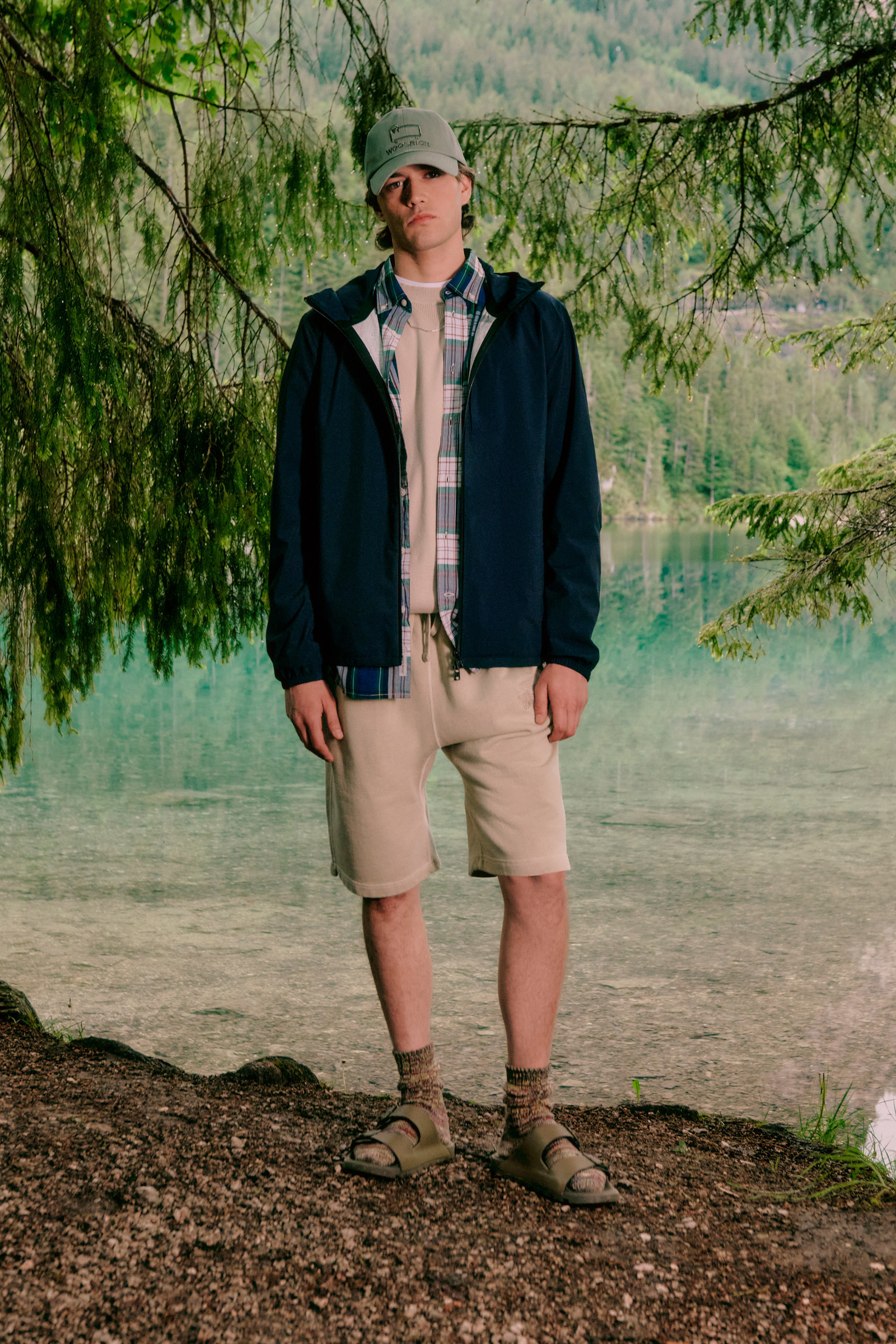 Shorts in Garment-Dyed Cotton Beige photo 8 | Woolrich