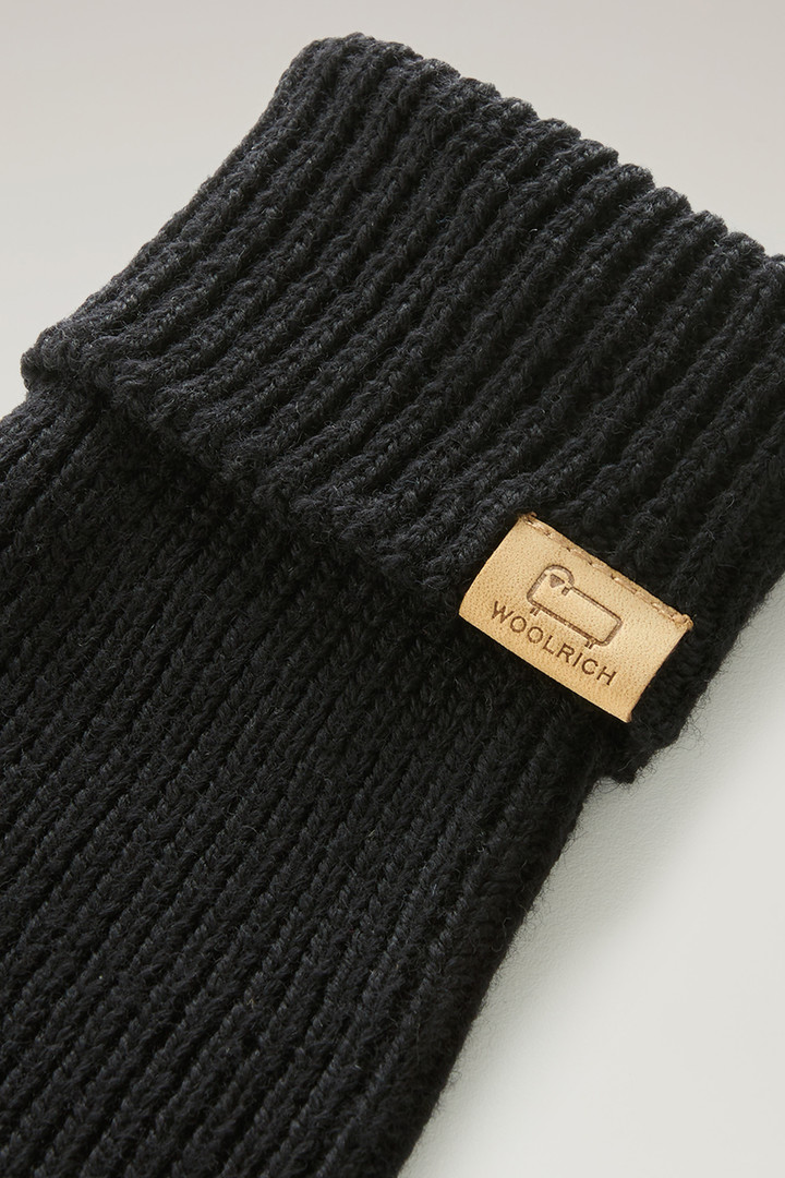 Ribbed Gloves in Pure Merino Virgin Wool Black photo 3 | Woolrich