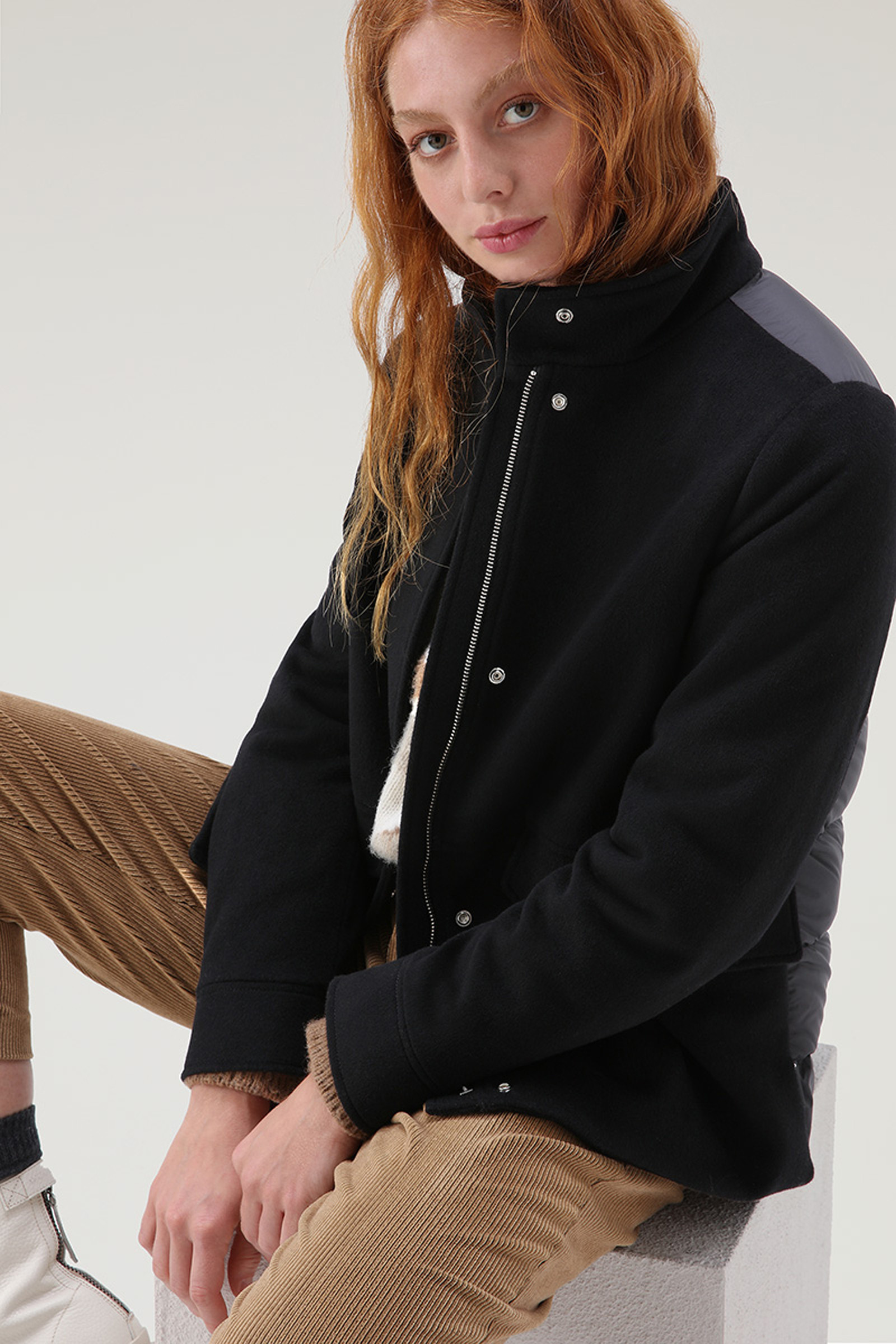 Kuna Jacket in Wool and Cashmere Blend Black photo 4 | Woolrich