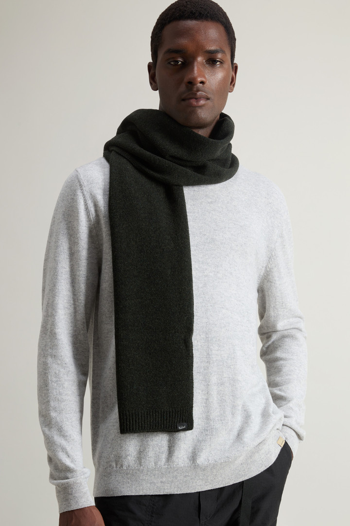 Merino Virgin Wool-Blend Scarf Green photo 4 | Woolrich