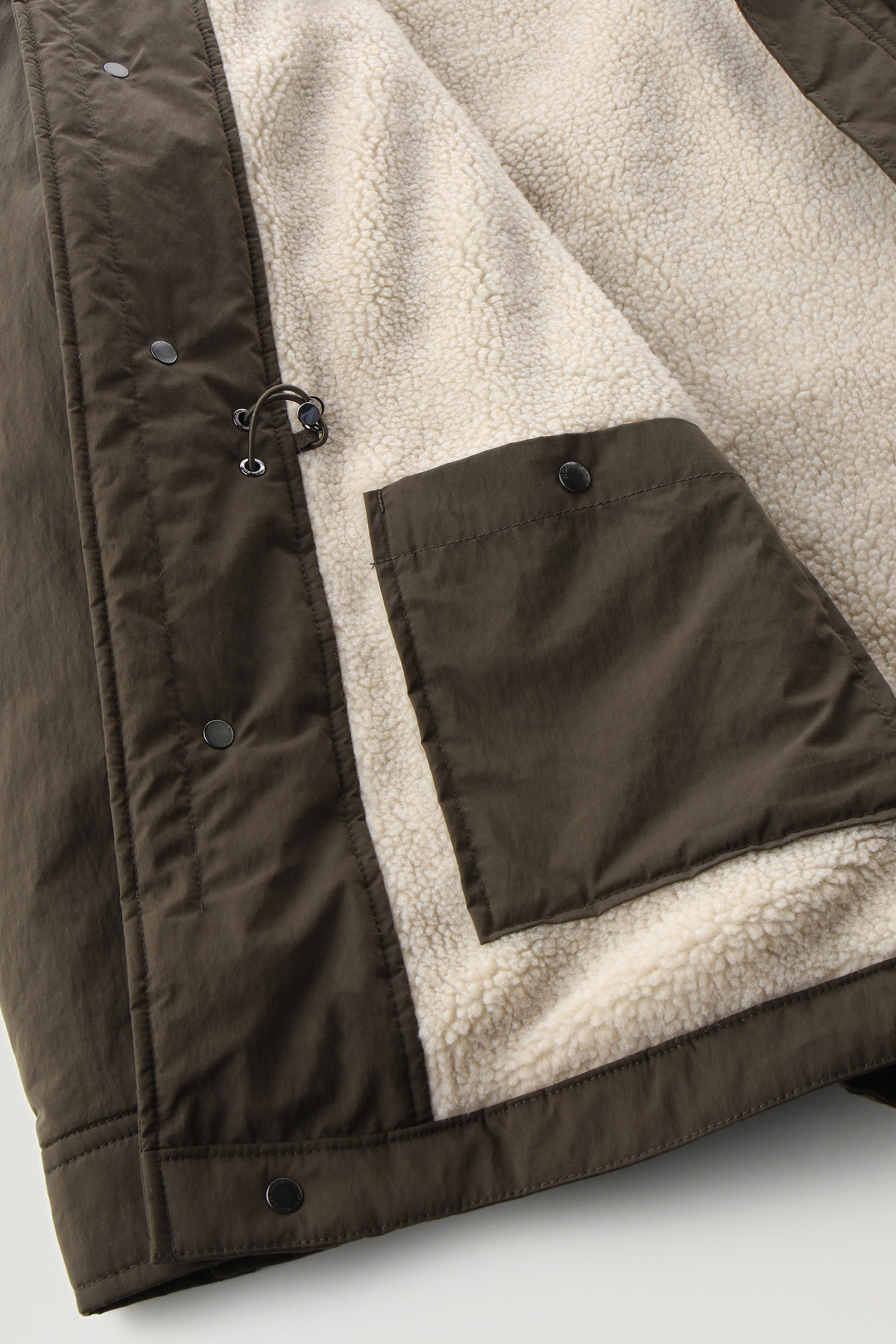 Ripstop Field Jacket with Recycled Sherpa Wool Lining Green photo 11 | Woolrich