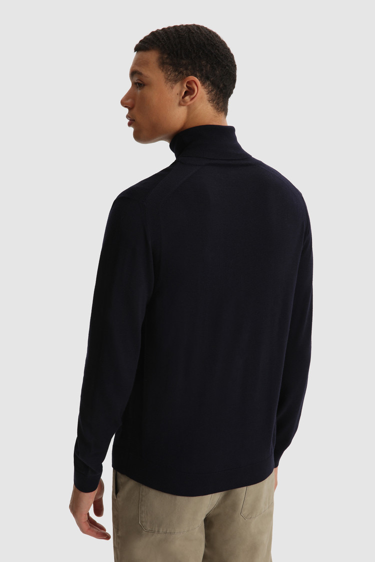 Jersey de cuello alto de lana merino extrafina
