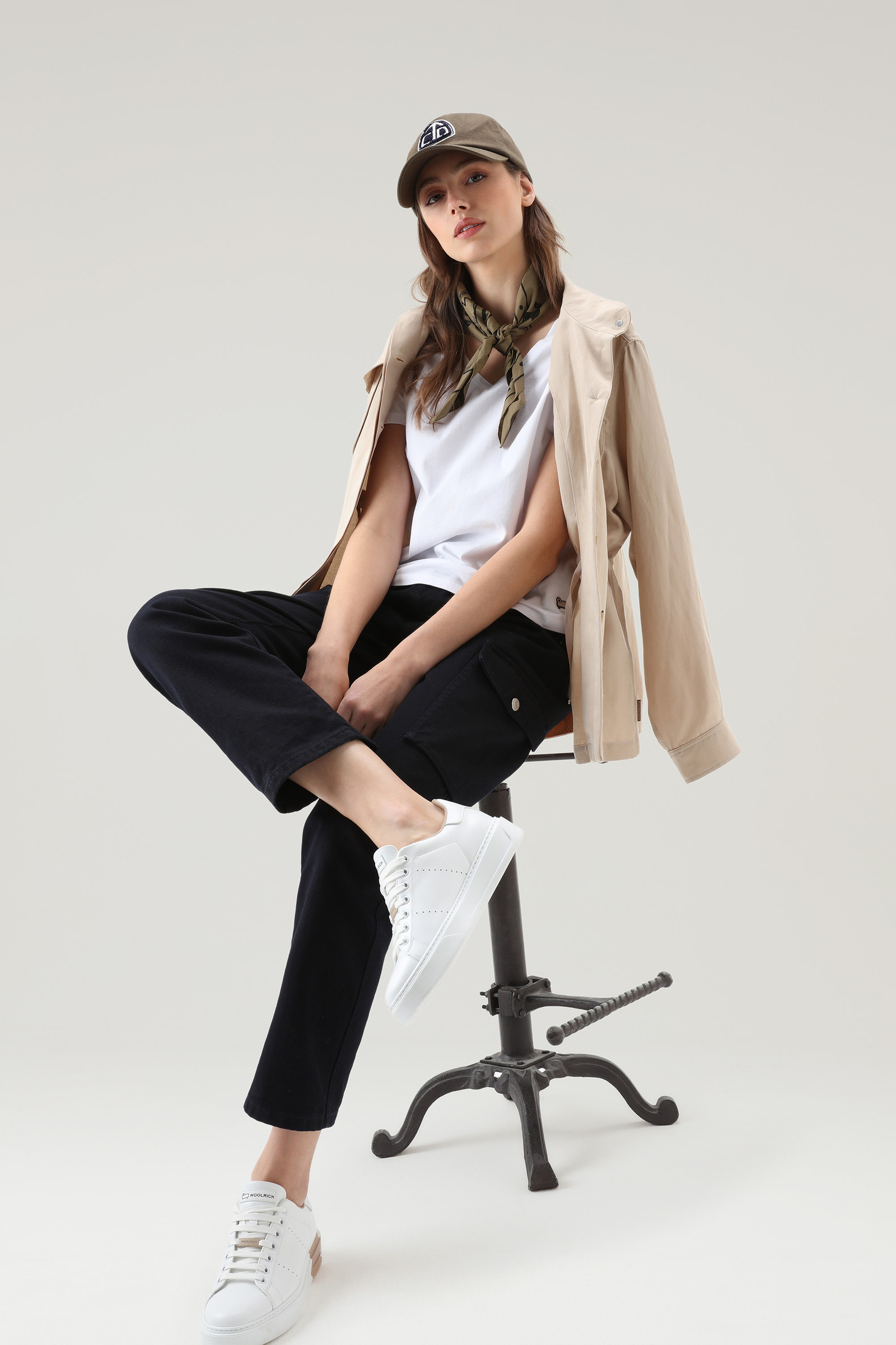 V-neck T-shirt in Pure Cotton White photo 2 | Woolrich