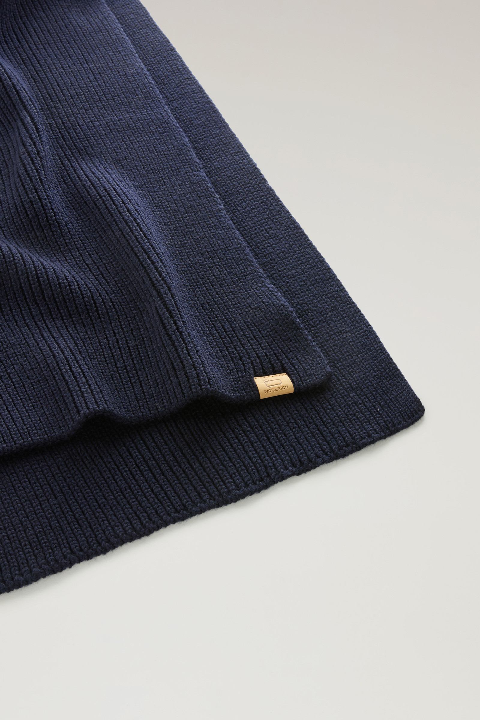 Men's Ribbed Scarf in Pure Merino Virgin Wool Blue | Woolrich USA