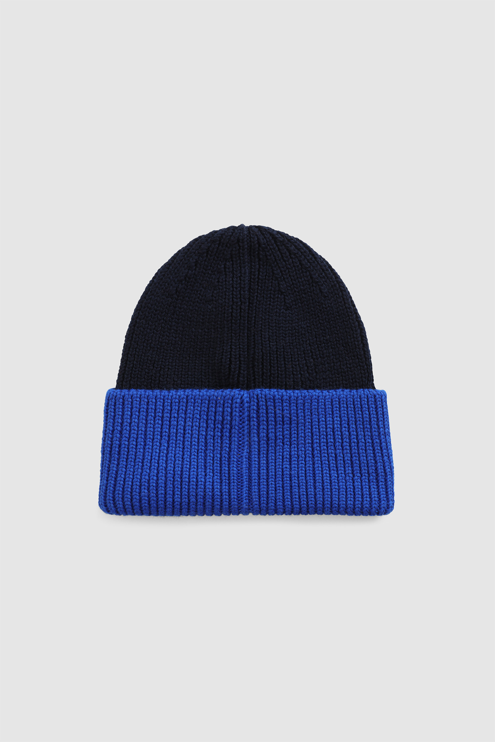 Gerippte Beanie aus Wollmischung mit Patch für Jungen