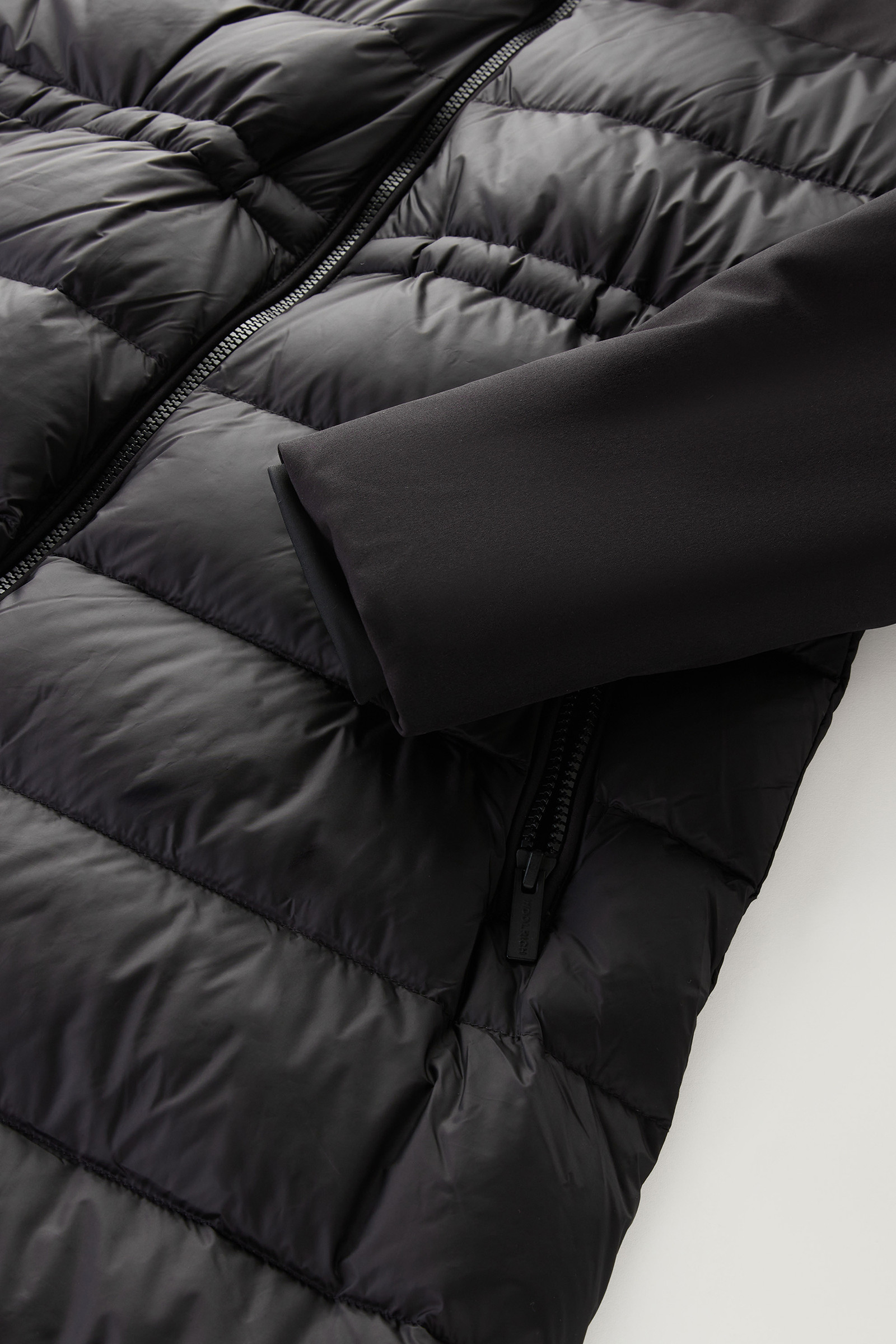 Parka matelassée hybride en Tech Softshell noir photo 8 | Woolrich