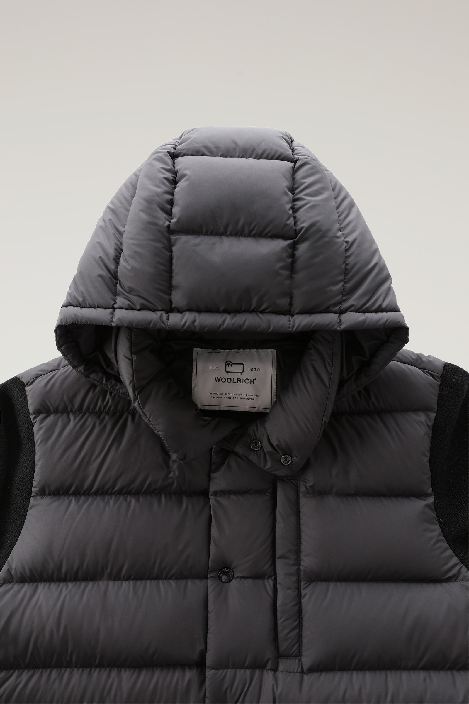 Sierra-Jacke mit Ärmeln aus Merinowolle und abnehmbarer Kapuze Schwarz photo 6 | Woolrich