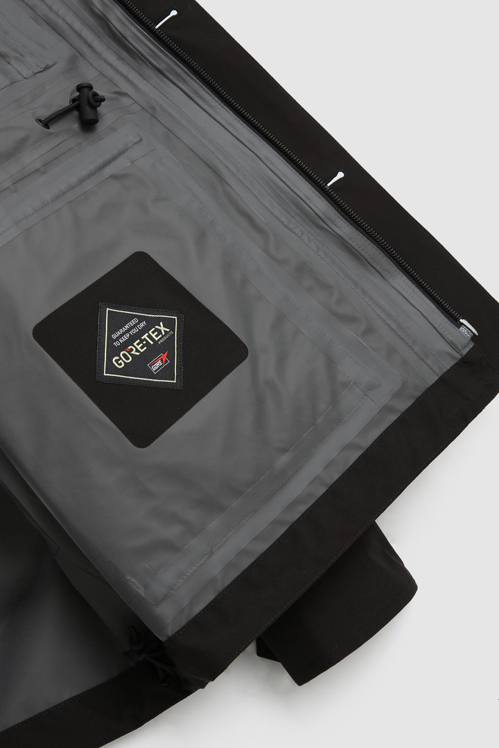 Chaqueta Mountain de GORE-TEX